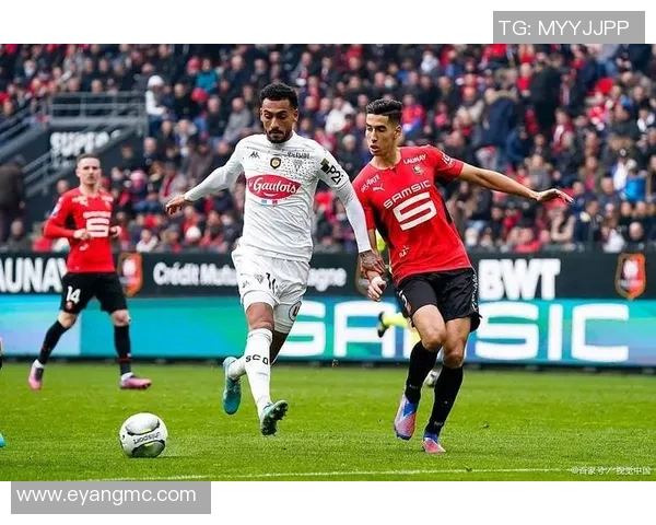 厄斯特与埃尔夫激战正酣比分揭晓精彩瞬间回顾